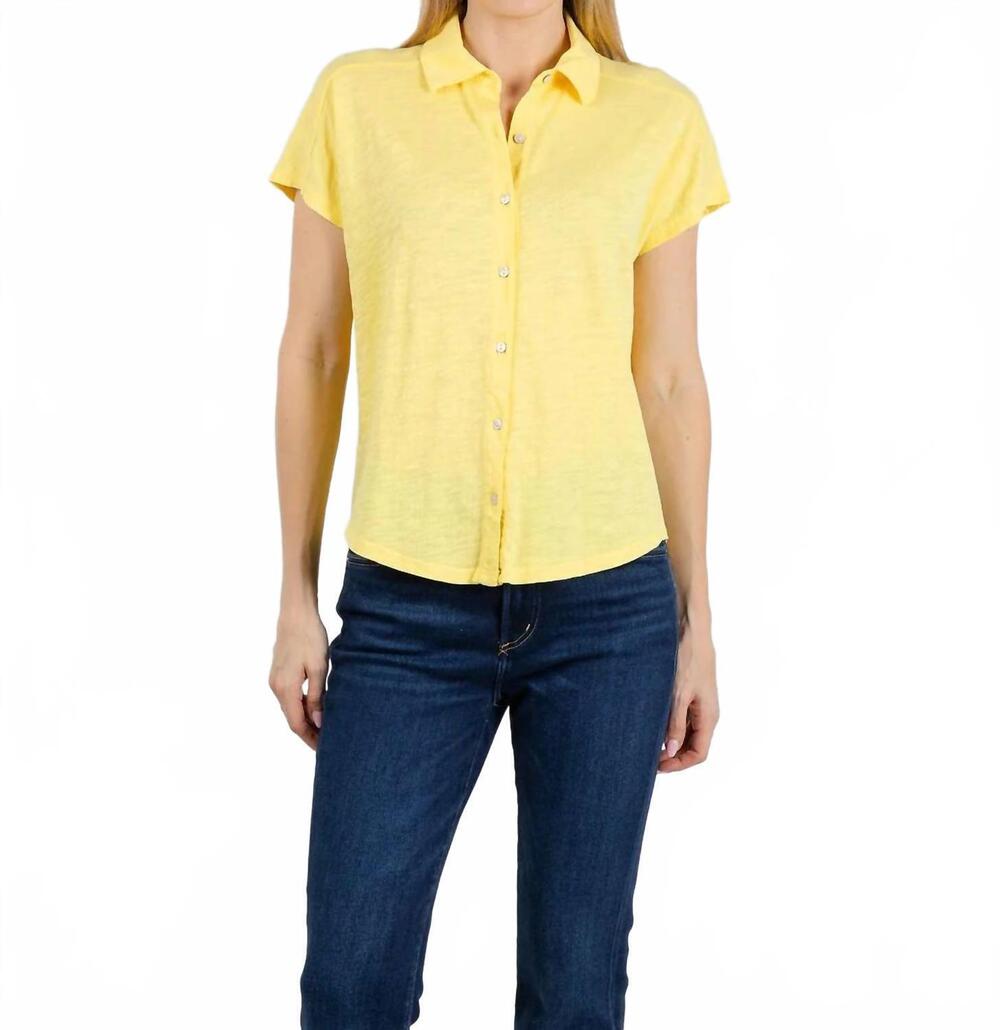 NEW ELLIOTT LAUREN bella button front tee in daffodil